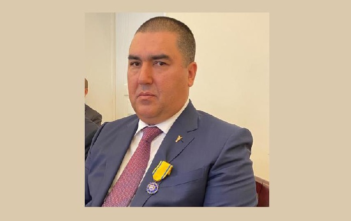 Президент Таджикистана Эмомали Рахмон наградил правительственной наградой почетного представителя ТПП РФ в Республике Таджикистан Бободжона Шарифова
