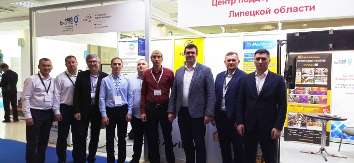 Центр поддержки экспорта Липецкой области презентовал продукцию местных предприятий на международной автомобильной выставке COMTRANS-2023 в Москве